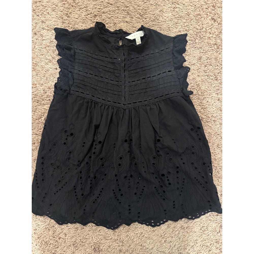 Adiva Black Eyelet Lace/Feminine Detail Top – Size Small‎